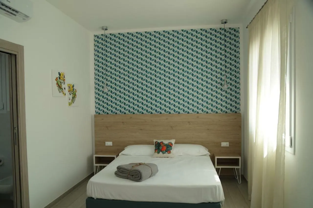 Bed and Breakfast Terra D'Amare Castelluzzo 0*,  Italien
