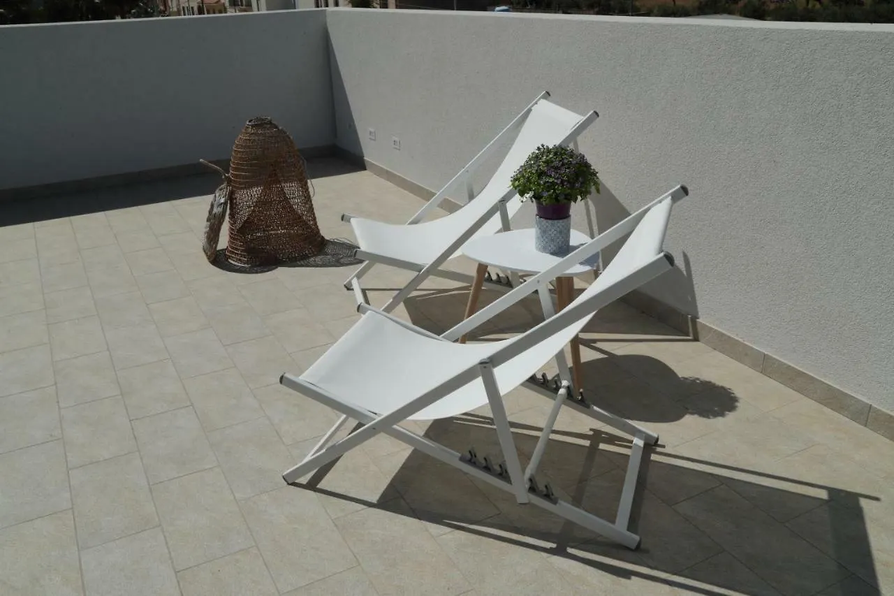 カステッルッツォ Terra D'Amare Bed & Breakfast 0*,