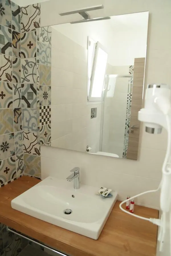 Bed and Breakfast Terra D'Amare Castelluzzo 0*,  Italien